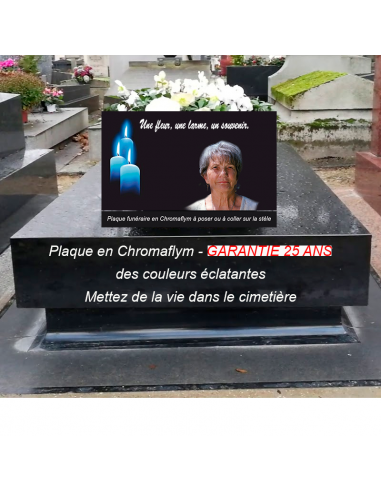 Plaque Funéraire Moderne Bougies Bleues en Chromaflym – Un Hommage Respectueux et Apaisant de pas cher